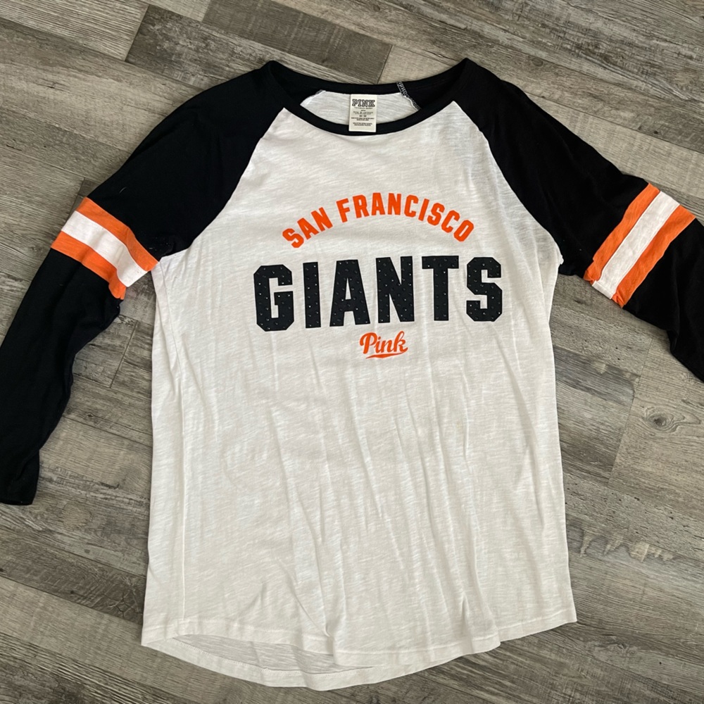 3/4 sleeve SAN Francisco Giants shirt